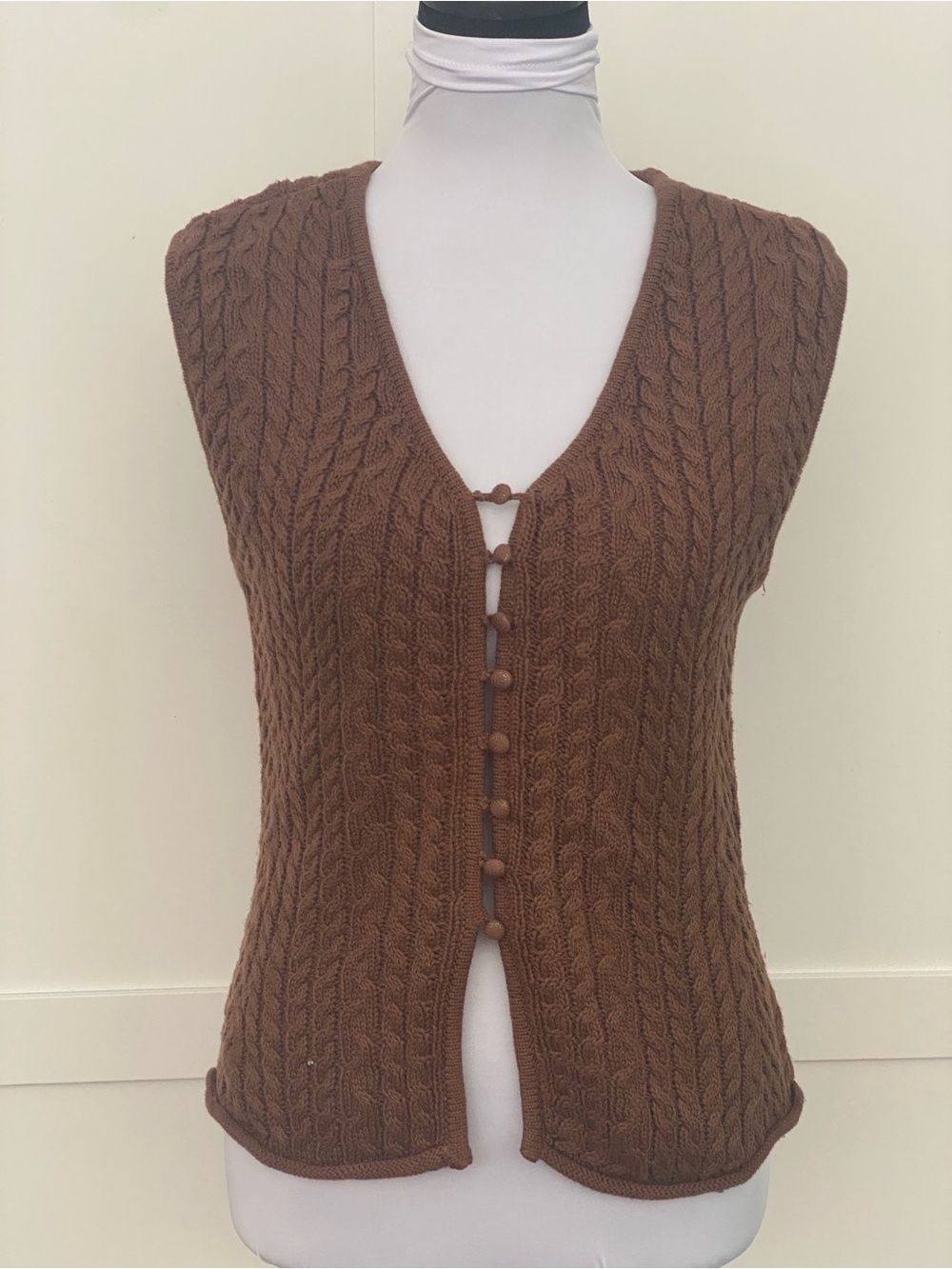 House of Harlow 1960 Brown Cable Knit V-Neck Button-Front Sweater Vest Medium